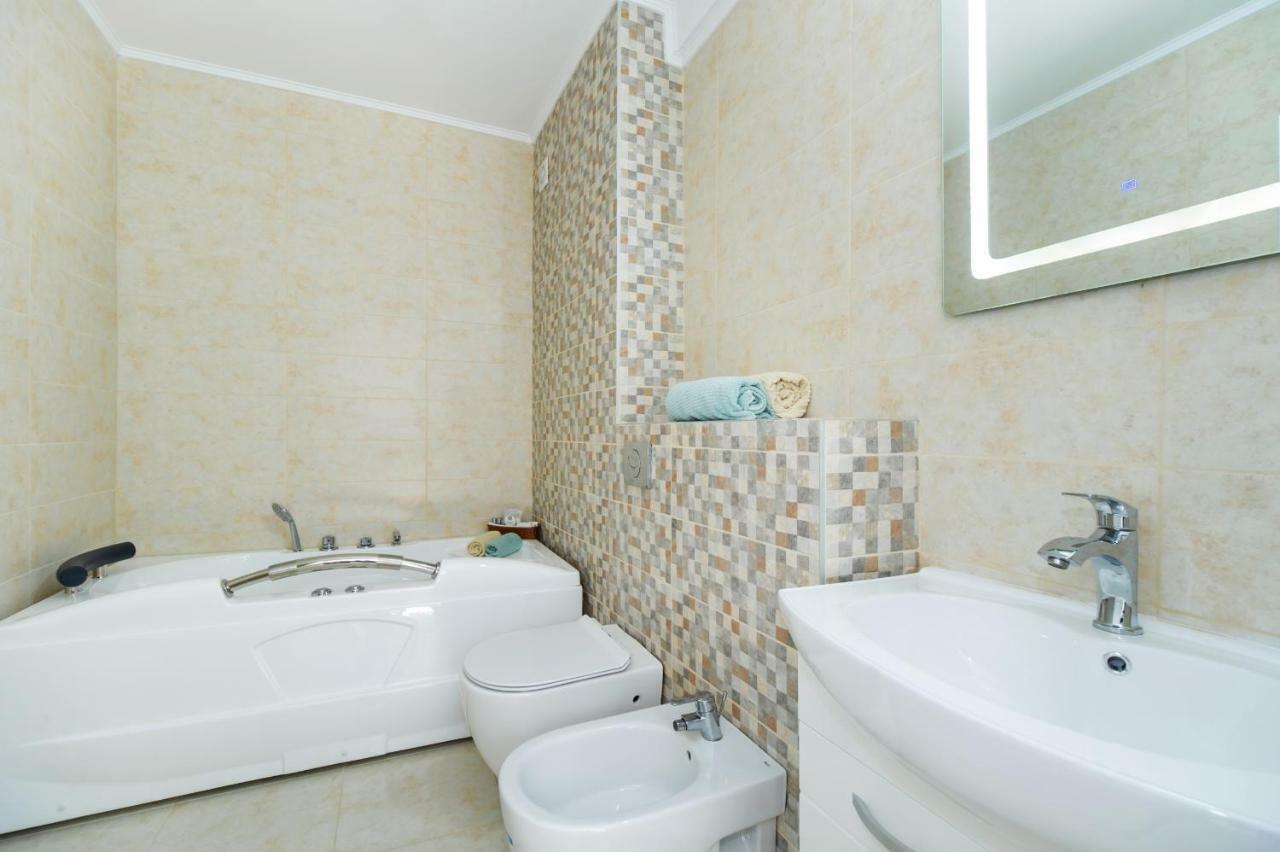 Miramare Aparthotel Navodari